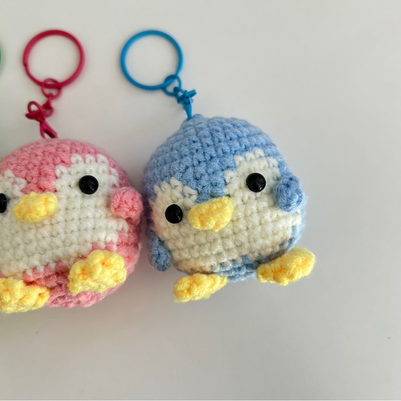 Handmade Crochet Knit Cute Penguin Keychains Bag Charm in Purple Green Pink Blue - Picture 6 of 15